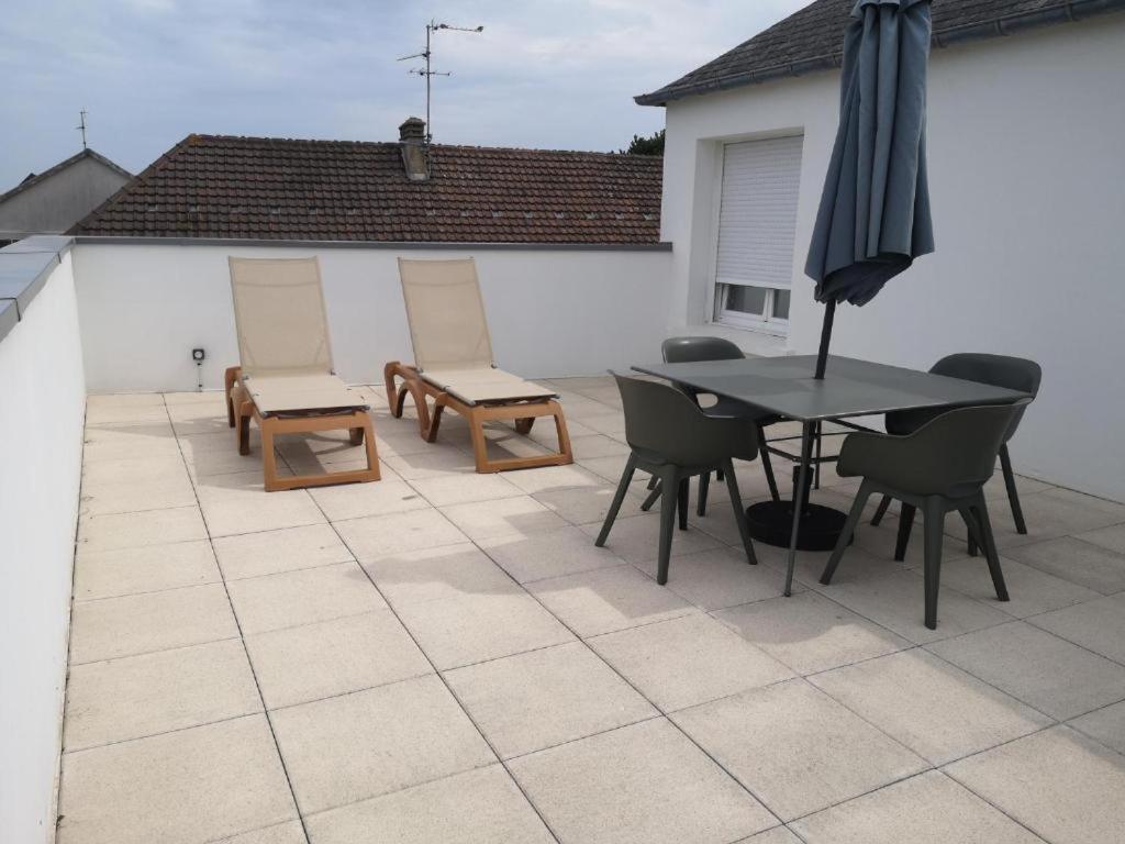 Place Alexandre Stanier Apt N 7 Avec Terrasse Asnelles Εξωτερικό φωτογραφία